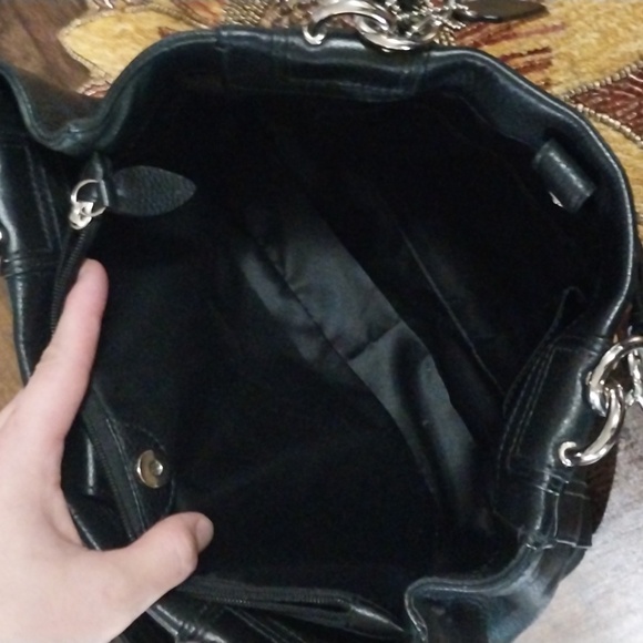 Coach Elegant Black Leather Handbag - Picture 9 of 16